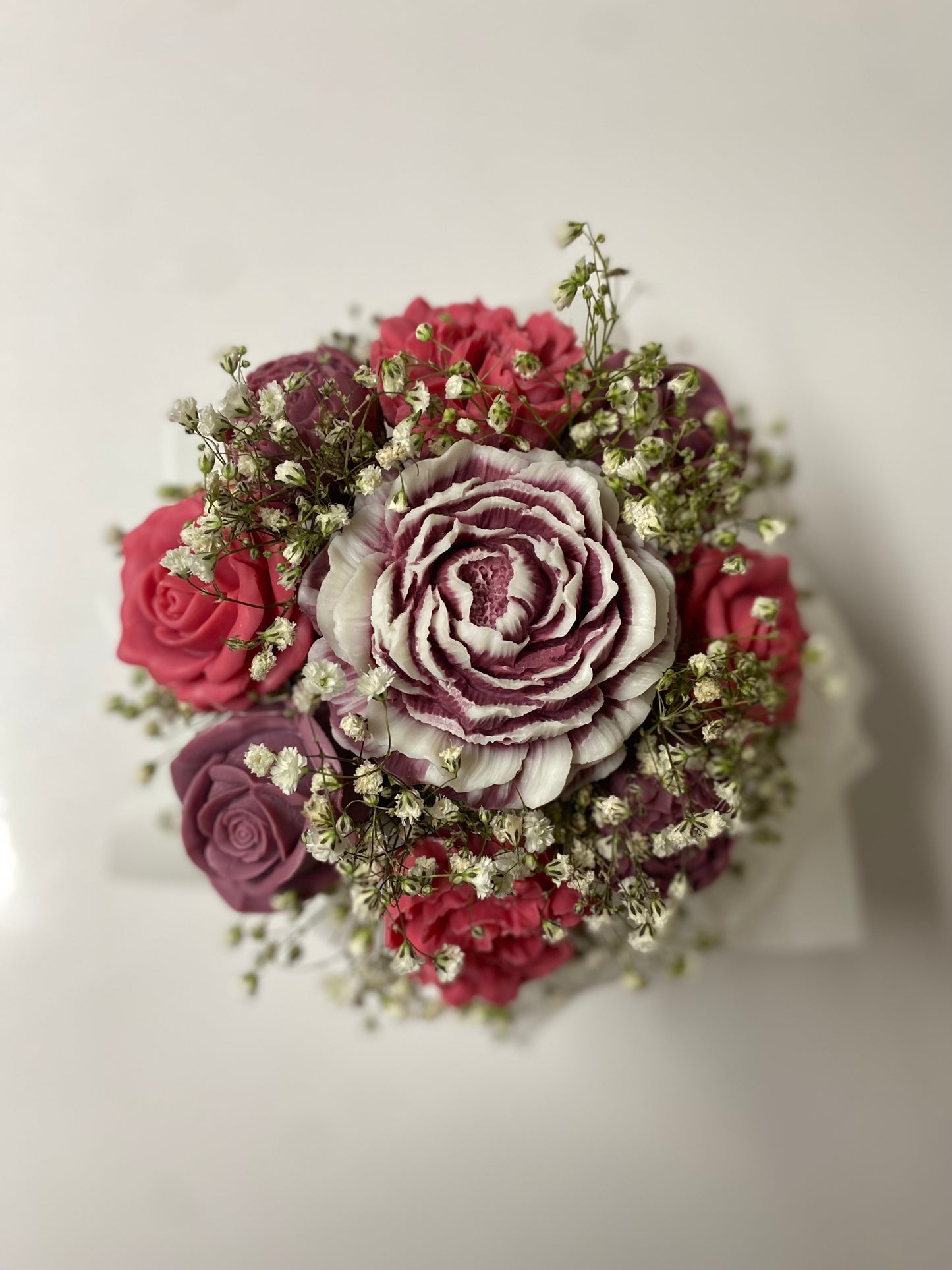 Red Wax Melt Arrangement