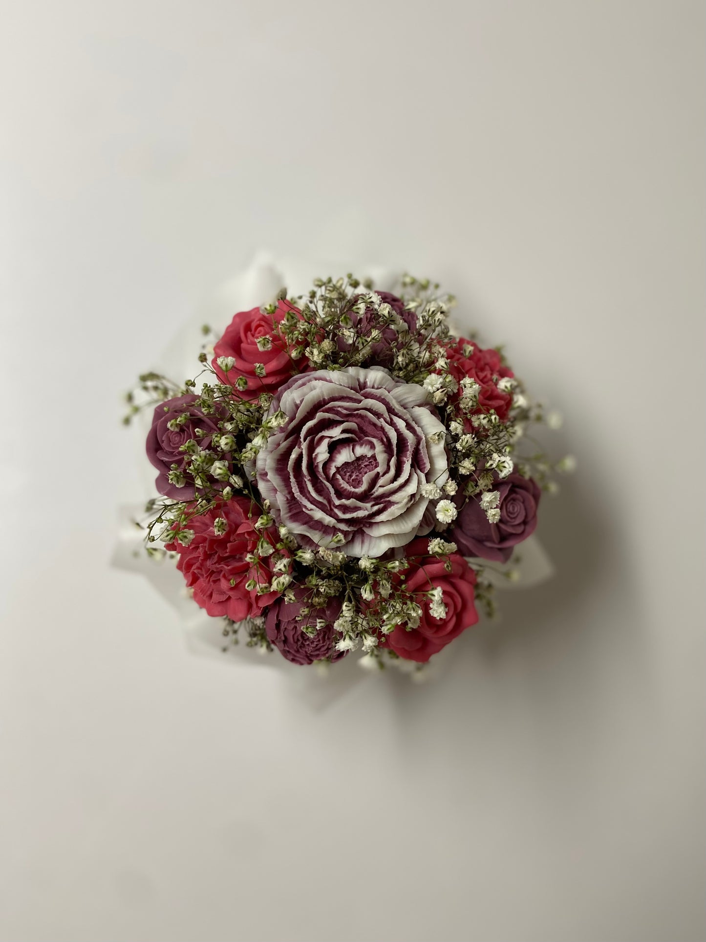 Red Wax Melt Arrangement
