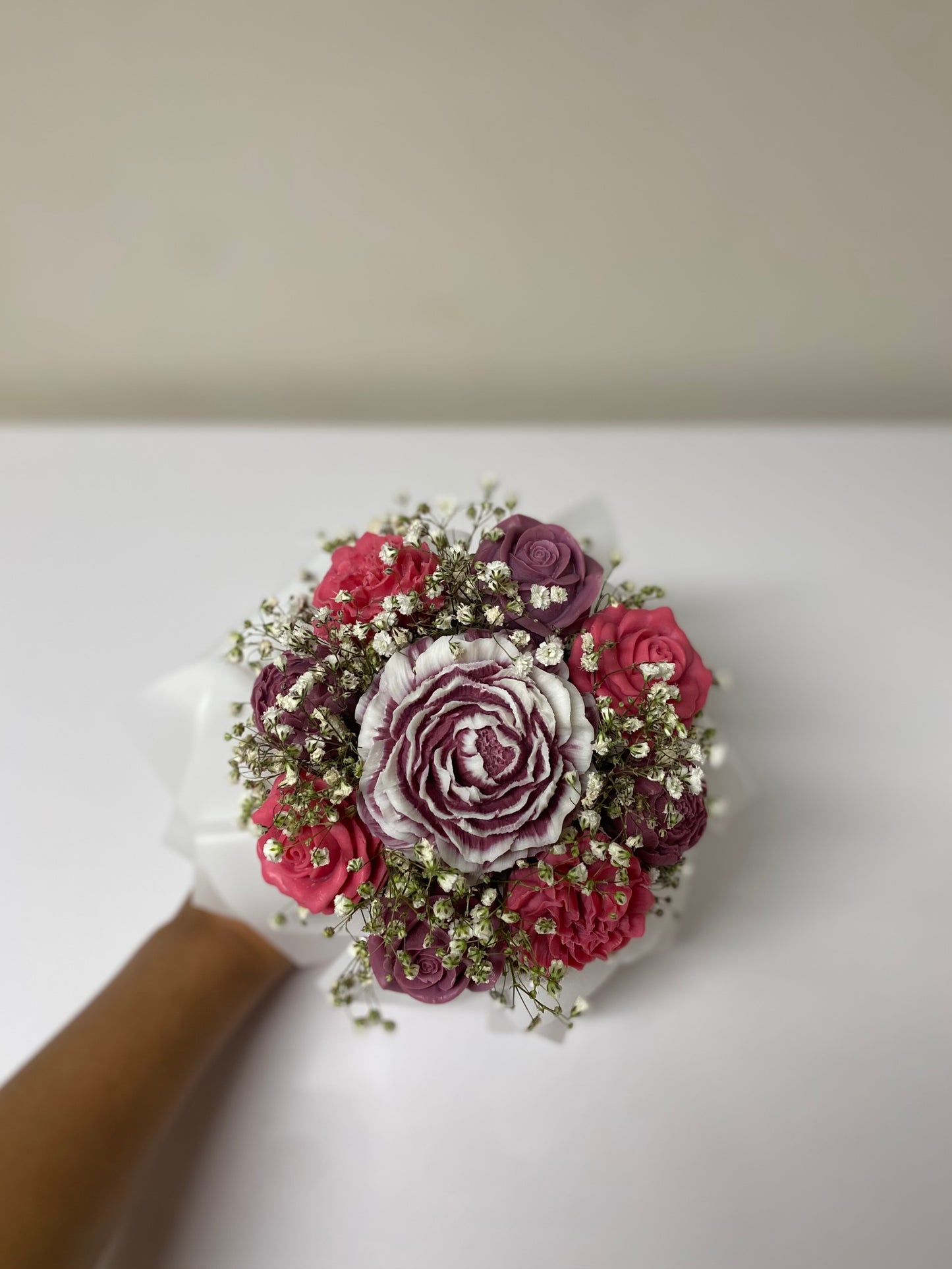 Red Wax Melt Arrangement