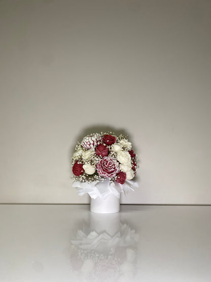 Red & white wax Melt Arrangement