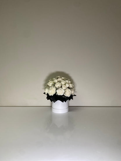 White wax Melt Arrangement