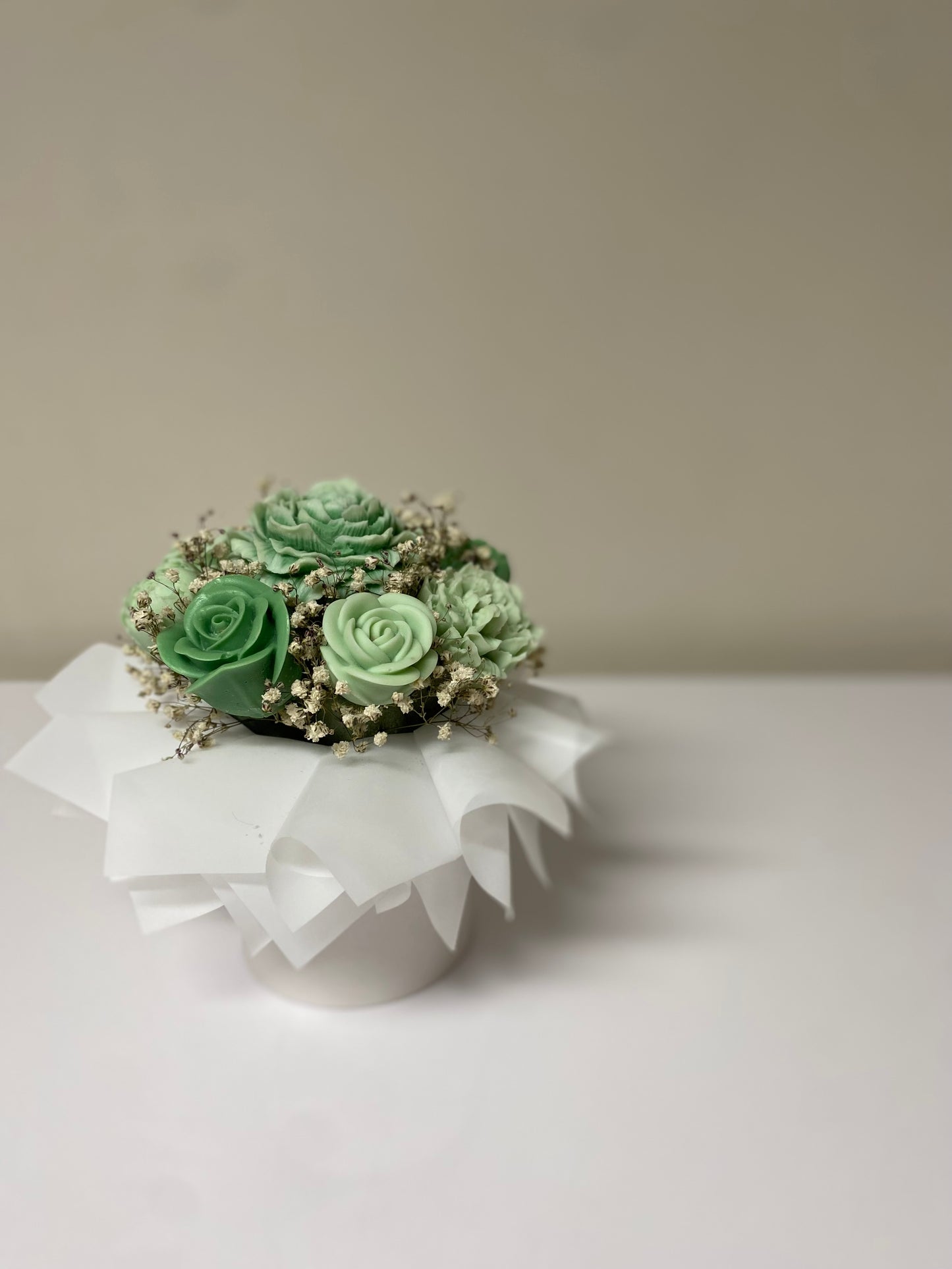 Green Wax Melt Arrangement