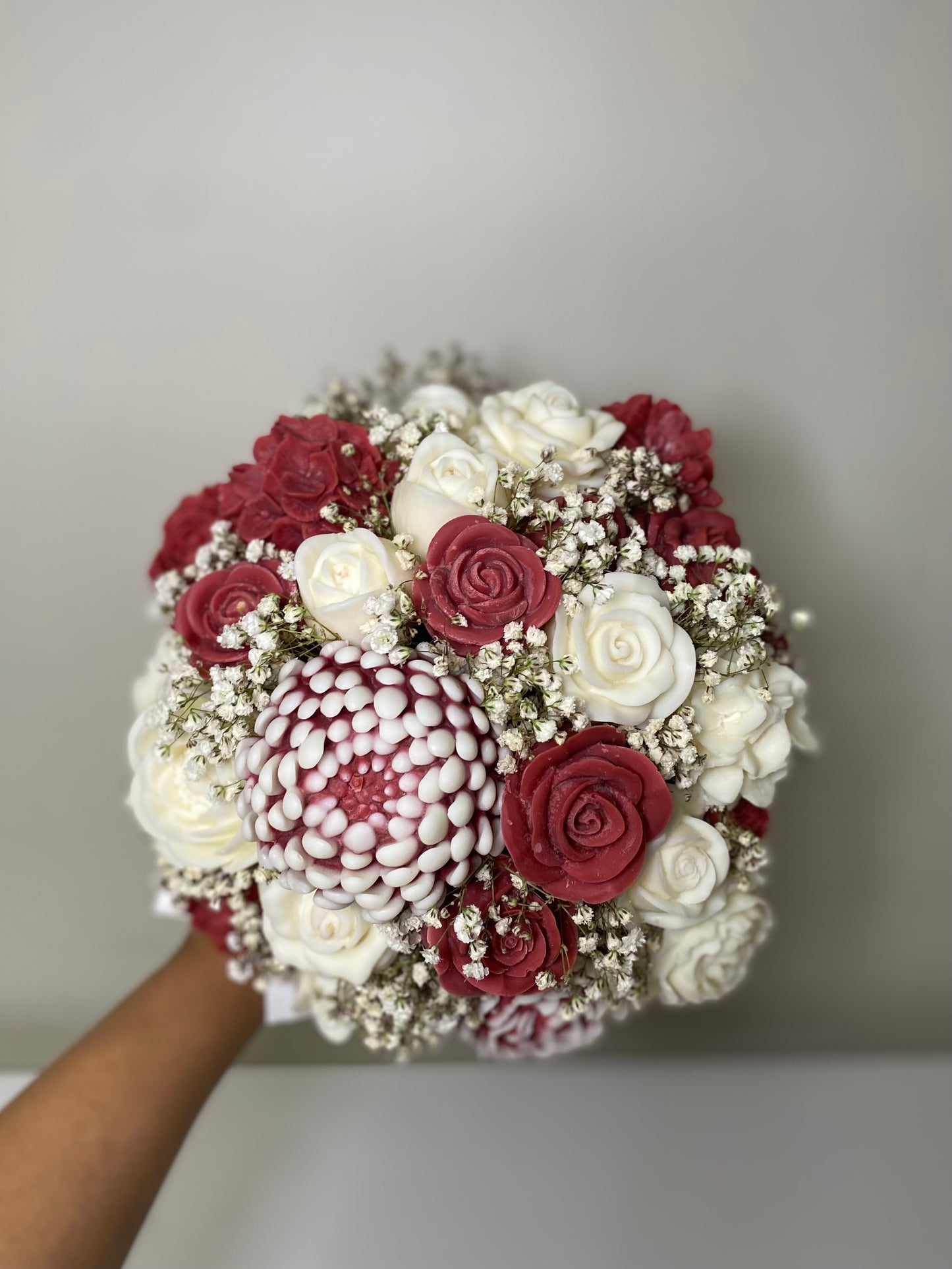 Red & white wax Melt Arrangement