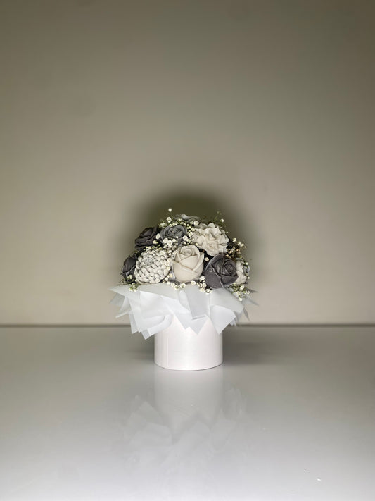 Gray & white Wax Melt Arrangement